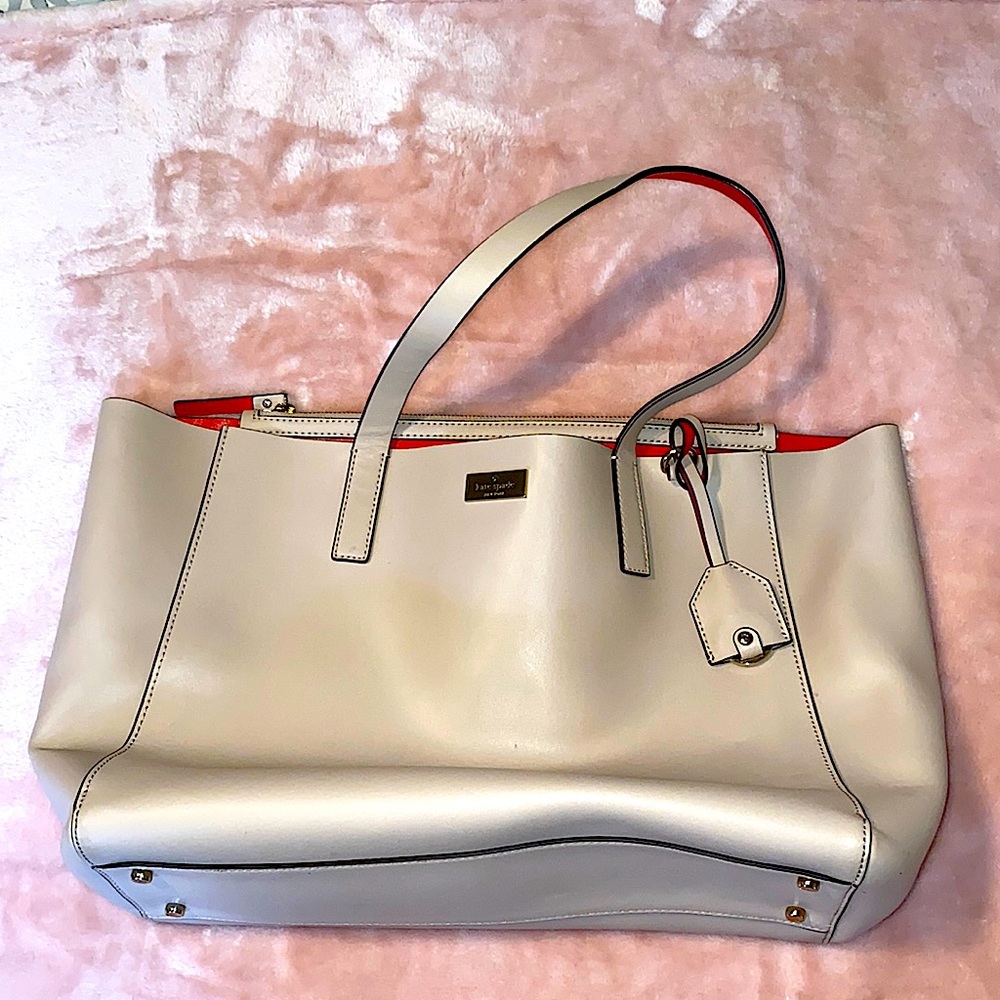 Kate Spade New York Armazon Exterieur Large Tote Bag